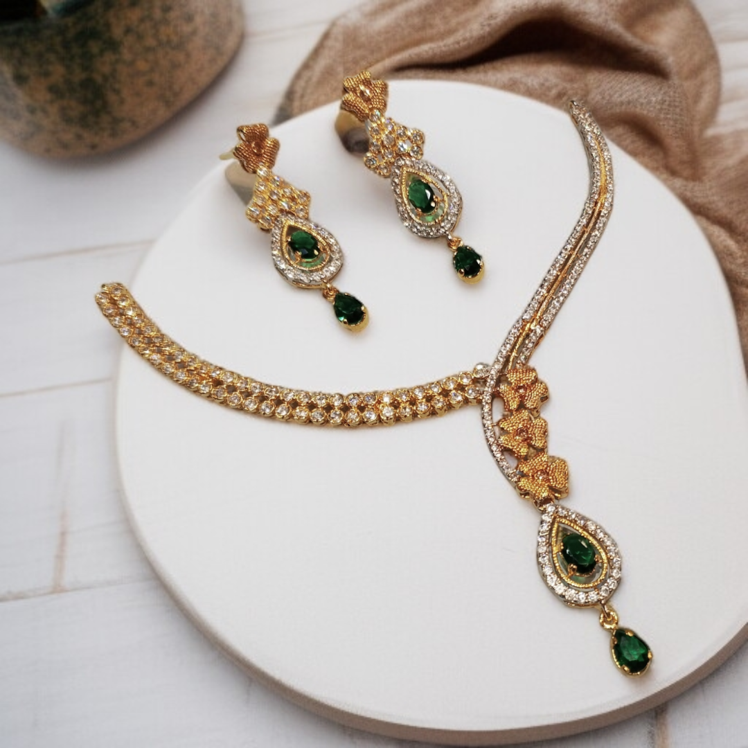 Graceful Necklace Set - Image 2