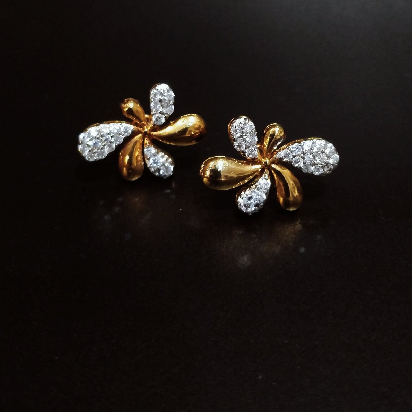 Gold Plated Flower Tops