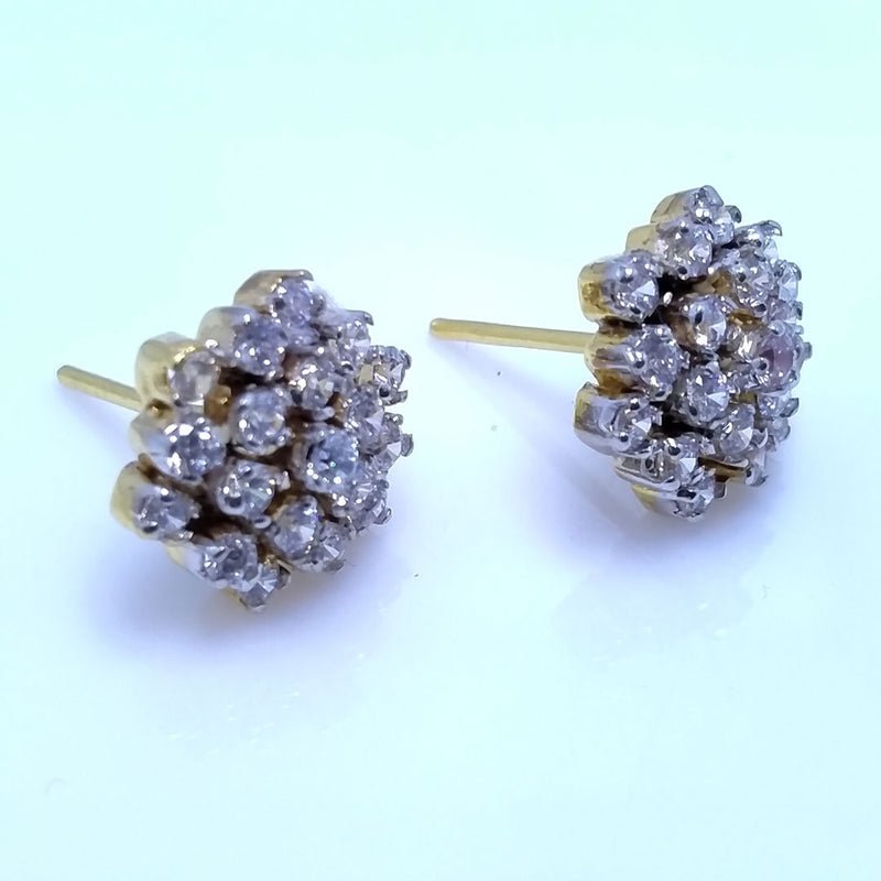 Diamond Style Flower Tops Pair with Cubic Zircons. (925 Silver)