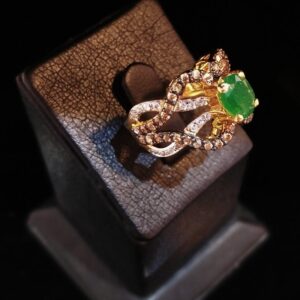 Gold Plated Ring with Emerald & Zircons. 925S