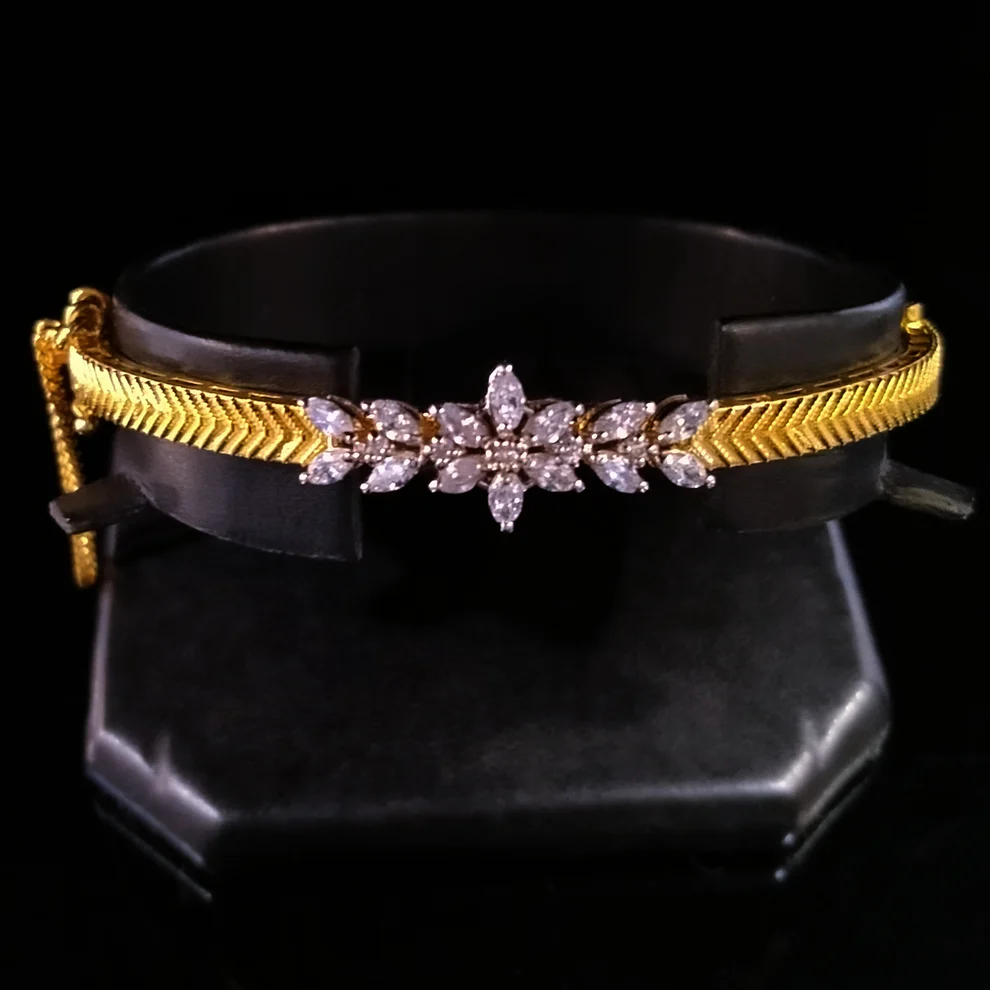 Openable Gold plated bracelet 925 Silver