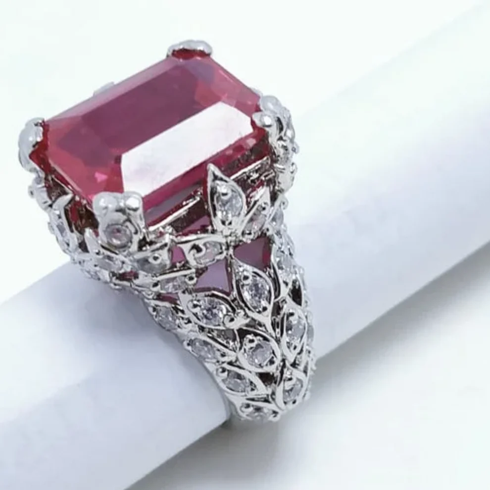 Ring with Zircon and Synthetic Ruby.
