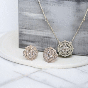 Elegant Pendant Set with Chain