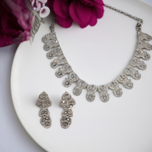 Elegant Necklace Set