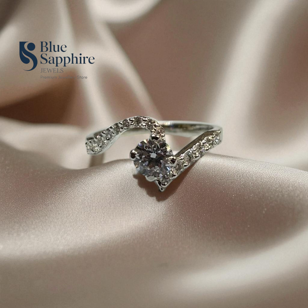 Elegant Solitaire Twist Ring